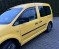 Жовтий Фольксваген Кадді, об'ємом двигуна 1.97 л та пробігом 270 тис. км за 3800 $, фото 1 на Automoto.ua