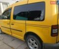 Жовтий Фольксваген Кадді, об'ємом двигуна 1.97 л та пробігом 315 тис. км за 3700 $, фото 1 на Automoto.ua