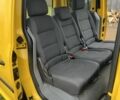 Желтый Фольксваген Кадди, объемом двигателя 1.9 л и пробегом 297 тыс. км за 5250 $, фото 2 на Automoto.ua