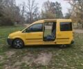Желтый Фольксваген Кадди, объемом двигателя 1.9 л и пробегом 334 тыс. км за 5000 $, фото 2 на Automoto.ua