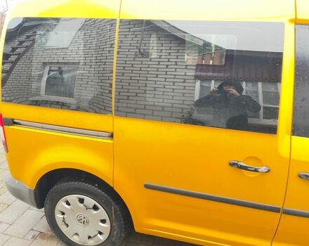 Желтый Фольксваген Кадди, объемом двигателя 1.9 л и пробегом 281 тыс. км за 5300 $, фото 4 на Automoto.ua