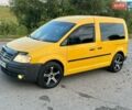 Жовтий Фольксваген Кадді, об'ємом двигуна 1.97 л та пробігом 353 тис. км за 3950 $, фото 1 на Automoto.ua