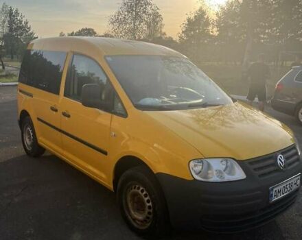 Желтый Фольксваген Кадди, объемом двигателя 1.97 л и пробегом 182 тыс. км за 6300 $, фото 2 на Automoto.ua