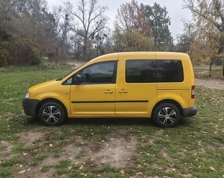 Желтый Фольксваген Кадди, объемом двигателя 1.9 л и пробегом 334 тыс. км за 5000 $, фото 28 на Automoto.ua