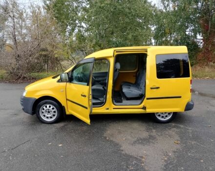 Желтый Фольксваген Кадди, объемом двигателя 2 л и пробегом 295 тыс. км за 4900 $, фото 20 на Automoto.ua