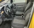 Желтый Фольксваген Кадди, объемом двигателя 1.98 л и пробегом 300 тыс. км за 3400 $, фото 10 на Automoto.ua