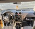 Желтый Фольксваген Кадди, объемом двигателя 1.97 л и пробегом 182 тыс. км за 6300 $, фото 9 на Automoto.ua