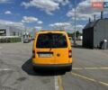 Желтый Фольксваген Кадди, объемом двигателя 1.97 л и пробегом 360 тыс. км за 3800 $, фото 2 на Automoto.ua