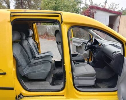 Желтый Фольксваген Кадди, объемом двигателя 2 л и пробегом 295 тыс. км за 4900 $, фото 18 на Automoto.ua