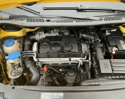 Желтый Фольксваген Кадди, объемом двигателя 1.9 л и пробегом 297 тыс. км за 5250 $, фото 6 на Automoto.ua