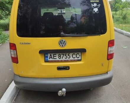Желтый Фольксваген Кадди, объемом двигателя 1.97 л и пробегом 232 тыс. км за 5000 $, фото 3 на Automoto.ua