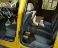 Желтый Фольксваген Кадди, объемом двигателя 1.97 л и пробегом 260 тыс. км за 5800 $, фото 3 на Automoto.ua
