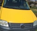 Жовтий Фольксваген Кадді, об'ємом двигуна 2 л та пробігом 281 тис. км за 5000 $, фото 1 на Automoto.ua