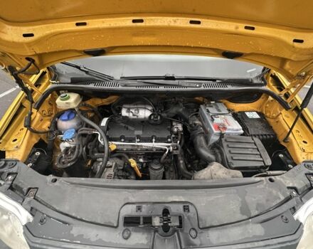 Желтый Фольксваген Кадди, объемом двигателя 2 л и пробегом 252 тыс. км за 4950 $, фото 16 на Automoto.ua