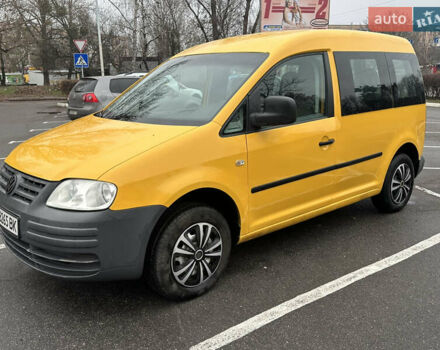 Жовтий Фольксваген Кадді, об'ємом двигуна 1.97 л та пробігом 252 тис. км за 4950 $, фото 11 на Automoto.ua