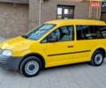 Желтый Фольксваген Кадди, объемом двигателя 1.39 л и пробегом 239 тыс. км за 4750 $, фото 4 на Automoto.ua