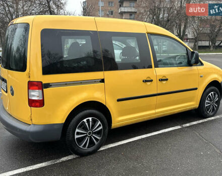 Жовтий Фольксваген Кадді, об'ємом двигуна 1.97 л та пробігом 252 тис. км за 4950 $, фото 5 на Automoto.ua