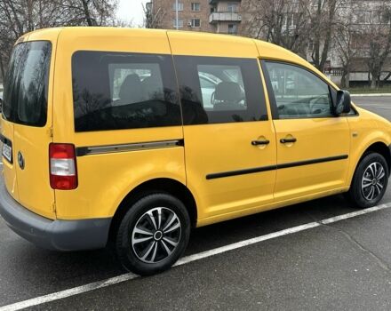 Желтый Фольксваген Кадди, объемом двигателя 2 л и пробегом 252 тыс. км за 4950 $, фото 5 на Automoto.ua
