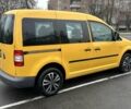 Желтый Фольксваген Кадди, объемом двигателя 2 л и пробегом 252 тыс. км за 4950 $, фото 5 на Automoto.ua