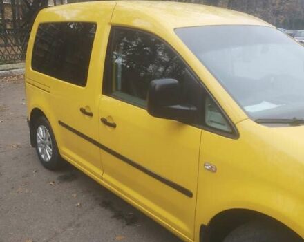 Желтый Фольксваген Кадди, объемом двигателя 2 л и пробегом 191 тыс. км за 7500 $, фото 2 на Automoto.ua