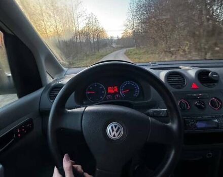 Желтый Фольксваген Кадди, объемом двигателя 1.9 л и пробегом 293 тыс. км за 6500 $, фото 24 на Automoto.ua