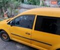 Желтый Фольксваген Кадди, объемом двигателя 2 л и пробегом 500 тыс. км за 3100 $, фото 1 на Automoto.ua