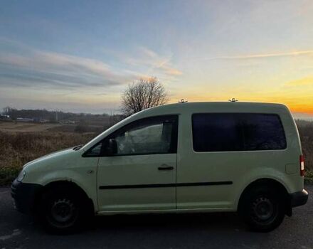 Желтый Фольксваген Кадди, объемом двигателя 1.9 л и пробегом 293 тыс. км за 6500 $, фото 12 на Automoto.ua