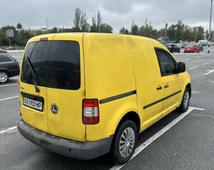 Желтый Фольксваген Кадди, объемом двигателя 1.97 л и пробегом 350 тыс. км за 3700 $, фото 2 на Automoto.ua
