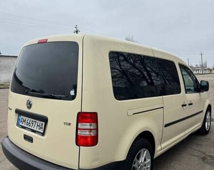 Жовтий Фольксваген Кадді, об'ємом двигуна 1.6 л та пробігом 263 тис. км за 9000 $, фото 4 на Automoto.ua