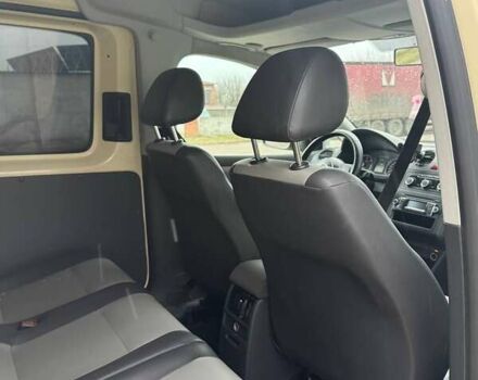 Жовтий Фольксваген Кадді, об'ємом двигуна 1.6 л та пробігом 263 тис. км за 9000 $, фото 10 на Automoto.ua