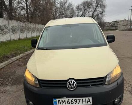 Жовтий Фольксваген Кадді, об'ємом двигуна 1.6 л та пробігом 263 тис. км за 9000 $, фото 1 на Automoto.ua