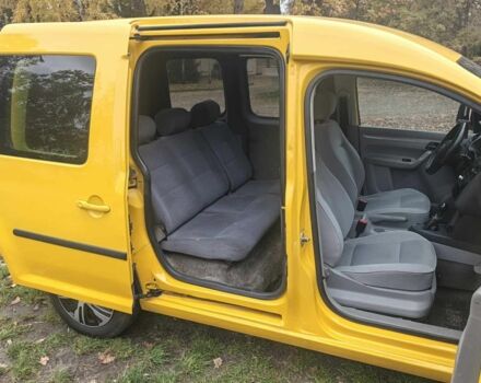 Желтый Фольксваген Кадди, объемом двигателя 1.9 л и пробегом 334 тыс. км за 5000 $, фото 7 на Automoto.ua