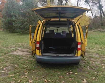 Желтый Фольксваген Кадди, объемом двигателя 1.9 л и пробегом 334 тыс. км за 5000 $, фото 17 на Automoto.ua