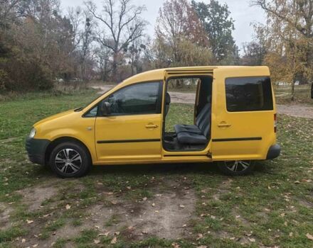 Желтый Фольксваген Кадди, объемом двигателя 1.9 л и пробегом 334 тыс. км за 5000 $, фото 10 на Automoto.ua