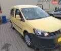 Жовтий Фольксваген Кадді, об'ємом двигуна 1.6 л та пробігом 163 тис. км за 8500 $, фото 1 на Automoto.ua