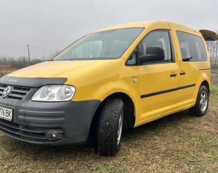 Желтый Фольксваген Кадди, объемом двигателя 1.9 л и пробегом 297 тыс. км за 5250 $, фото 1 на Automoto.ua