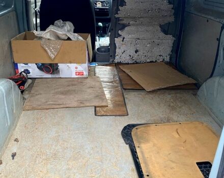 Сірий Фольксваген Кадді, об'ємом двигуна 1.4 л та пробігом 480 тис. км за 3500 $, фото 7 на Automoto.ua