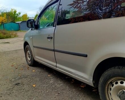 Серый Фольксваген Кадди, объемом двигателя 2 л и пробегом 320 тыс. км за 4800 $, фото 1 на Automoto.ua