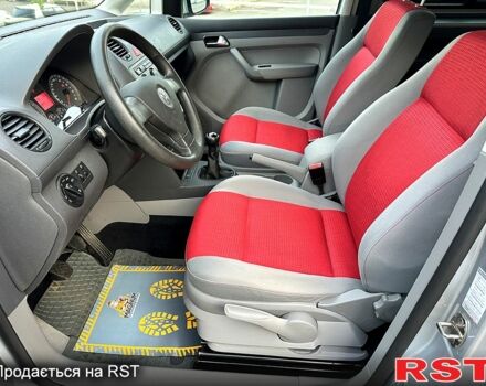 Фольксваген Кадди 2009 в Виннице на Automoto.ua Серый Фольксваген Кадди, объемом двигателя 1.6 л и пробегом 218 тыс. км за 8700 $, фото 4 на Automoto.ua