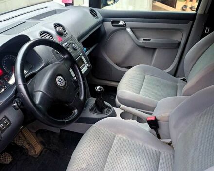 Сірий Фольксваген Кадді, об'ємом двигуна 1.9 л та пробігом 310 тис. км за 8500 $, фото 2 на Automoto.ua