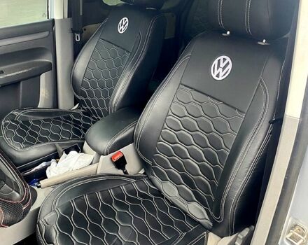 Серый Фольксваген Кадди, объемом двигателя 1.6 л и пробегом 263 тыс. км за 6700 $, фото 4 на Automoto.ua