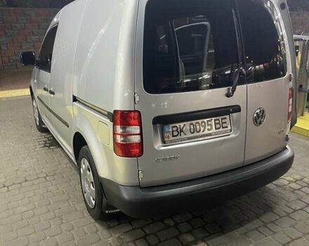 Сірий Фольксваген Кадді, об'ємом двигуна 1.6 л та пробігом 246 тис. км за 8200 $, фото 4 на Automoto.ua