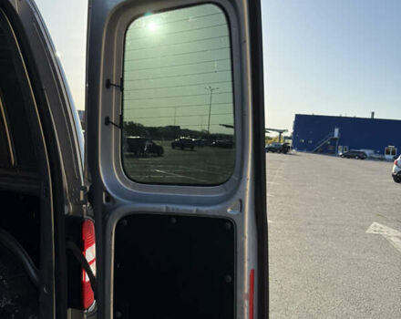 Серый Фольксваген Кадди, объемом двигателя 1.6 л и пробегом 342 тыс. км за 6900 $, фото 10 на Automoto.ua