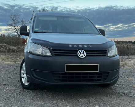 Серый Фольксваген Кадди, объемом двигателя 1.6 л и пробегом 270 тыс. км за 9200 $, фото 2 на Automoto.ua