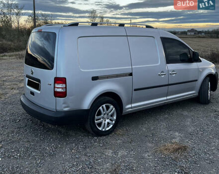 Серый Фольксваген Кадди, объемом двигателя 1.6 л и пробегом 270 тыс. км за 9200 $, фото 4 на Automoto.ua