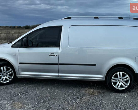 Серый Фольксваген Кадди, объемом двигателя 1.6 л и пробегом 270 тыс. км за 9200 $, фото 8 на Automoto.ua