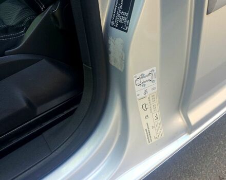 Сірий Фольксваген Кадді, об'ємом двигуна 2 л та пробігом 310 тис. км за 12000 $, фото 5 на Automoto.ua