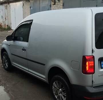 Серый Фольксваген Кадди, объемом двигателя 1.97 л и пробегом 163 тыс. км за 12999 $, фото 5 на Automoto.ua