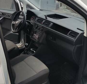 Серый Фольксваген Кадди, объемом двигателя 1.97 л и пробегом 163 тыс. км за 12999 $, фото 10 на Automoto.ua