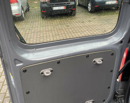 Серый Фольксваген Кадди, объемом двигателя 1.97 л и пробегом 246 тыс. км за 17500 $, фото 20 на Automoto.ua